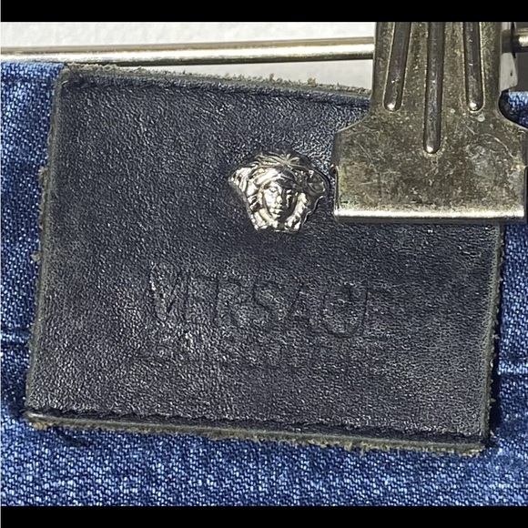 Versace Denim Jeans Vintage 90’s Size 31 Italy Ladies distress - Picture 3 of 12